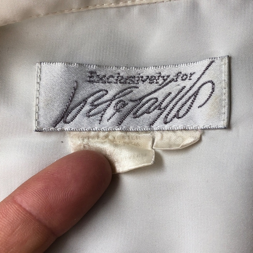 80’s Women’s Short Sleeve Shirt by Lord & Taylor - Picture 2 of 14